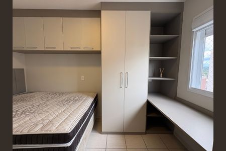 Apartamento à venda com 53m², 2 quartos e 2 vagasQuarto 2