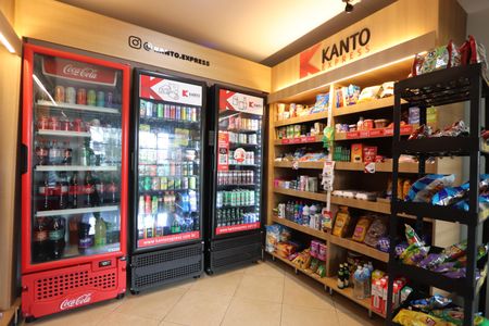 Apartamento à venda com 117m², 2 quartos e 4 vagasÁrea comum - Mercadinho