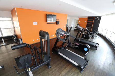 Apartamento à venda com 117m², 2 quartos e 4 vagasÁrea comum - Academia