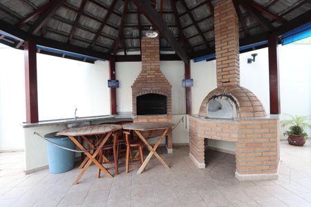 Apartamento à venda com 117m², 2 quartos e 4 vagasÁrea comum - Churrasqueira