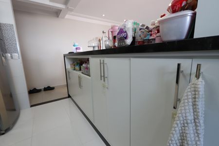 Apartamento à venda com 117m², 2 quartos e 4 vagasCozinha