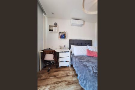 Casa de condomínio à venda com 450m², 5 quartos e 2 vagas Casa de condomínio à venda com 450m², 5 quartos e 2 vagasSuíte 2