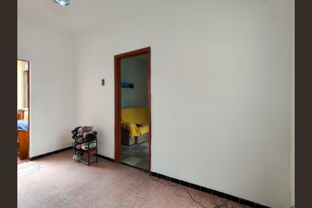 Casa à venda com 90m², 3 quartos e sem vagaSala