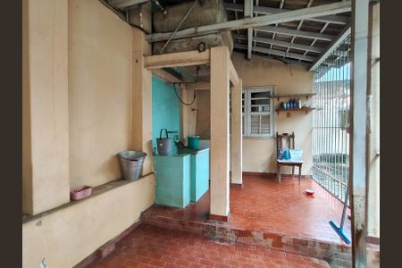 Casa à venda com 90m², 3 quartos e sem vagaÁrea de Serviço