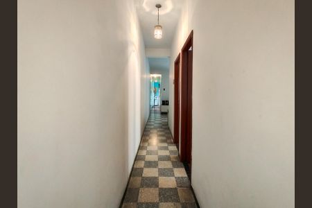 Casa à venda com 90m², 3 quartos e sem vagaCorredor