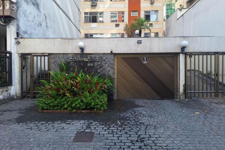 Apartamento para alugar com 98m², 3 quartos e 1 vagaFachada