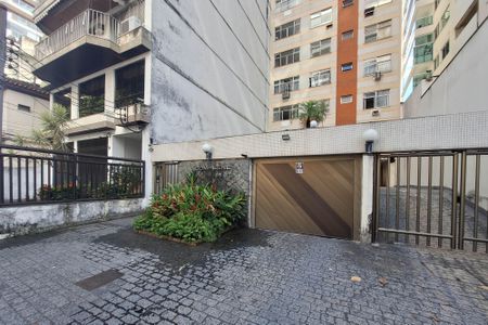 Apartamento para alugar com 98m², 3 quartos e 1 vagaFachada