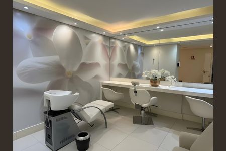 Apartamento para alugar com 72m², 2 quartos e 1 vaga