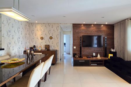 Apartamento à venda com 102m², 3 quartos e 2 vagasSala