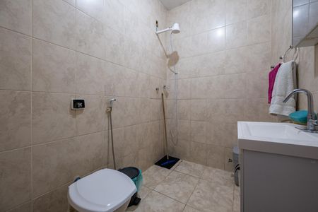 Casa à venda com 120m², 3 quartos e 1 vagaBanheiro