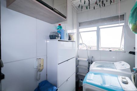 Apartamento à venda com 43m², 2 quartos e 1 vagaÁrea de Serviço