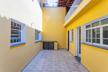 Casa para alugar com 180m², 4 quartos e 2 vagasQuintal