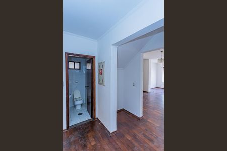 Casa para alugar com 180m², 4 quartos e 2 vagasSala