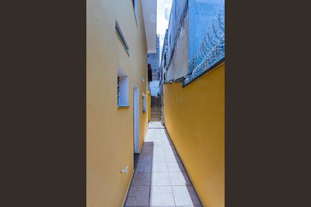 Casa para alugar com 180m², 4 quartos e 2 vagasCorredor
