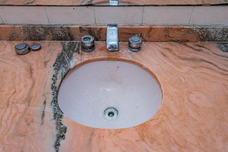 Casa para alugar com 180m², 4 quartos e 2 vagasBanheiro suite 1