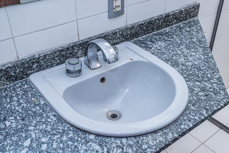 Casa para alugar com 180m², 4 quartos e 2 vagasBanheiro