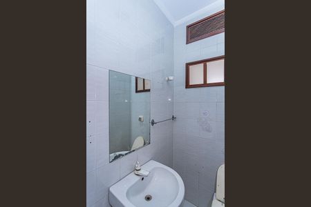 Casa para alugar com 180m², 4 quartos e 2 vagasLavabo