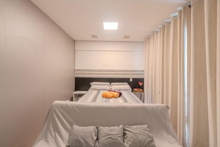 Studio à venda com 43m², 1 quarto e 1 vaga Studio à venda com 43m², 1 quarto e 1 vagaStudio