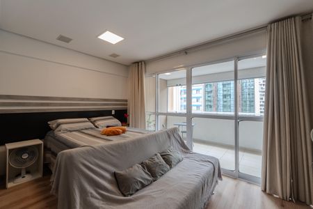 Studio à venda com 43m², 1 quarto e 1 vaga Studio à venda com 43m², 1 quarto e 1 vagaStudio