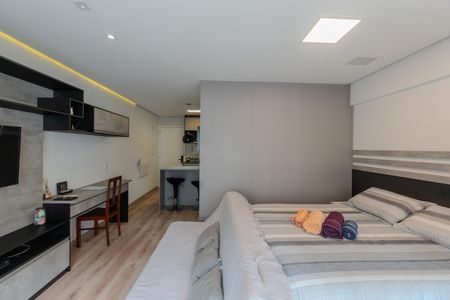 Studio à venda com 43m², 1 quarto e 1 vaga Studio à venda com 43m², 1 quarto e 1 vagaStudio