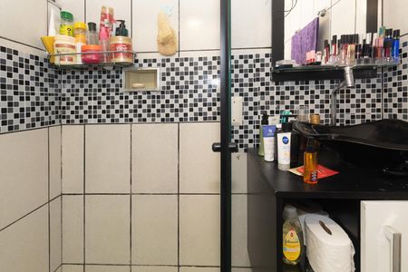 Apartamento para alugar com 60m², 2 quartos e 1 vaga Apartamento para alugar com 60m², 2 quartos e 1 vagaBanheiro