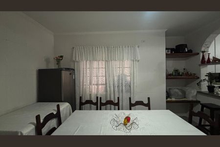 Casa à venda com 181m², 3 quartos e 2 vagas Casa à venda com 181m², 3 quartos e 2 vagasSala de Jantar - Cozinha