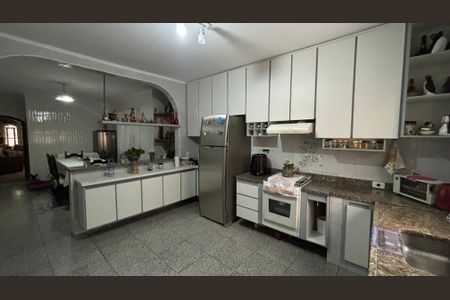 Casa à venda com 181m², 3 quartos e 2 vagas Casa à venda com 181m², 3 quartos e 2 vagasSala de Jantar - Cozinha