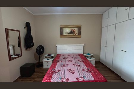 Casa à venda com 181m², 3 quartos e 2 vagas Casa à venda com 181m², 3 quartos e 2 vagasSuite