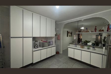 Casa à venda com 181m², 3 quartos e 2 vagas Casa à venda com 181m², 3 quartos e 2 vagasSala de Jantar - Cozinha