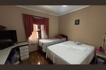 Casa à venda com 181m², 3 quartos e 2 vagas Casa à venda com 181m², 3 quartos e 2 vagasQuarto 2