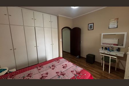 Casa à venda com 181m², 3 quartos e 2 vagas Casa à venda com 181m², 3 quartos e 2 vagasSuite