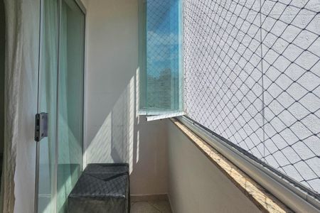 varanda de apartamento para alugar com 3 quartos, 73m² em Centro, Guarujá