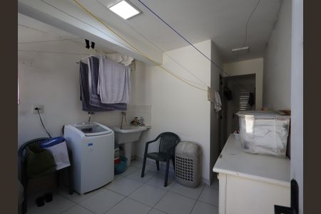 Casa para alugar com 350m², 3 quartos e 5 vagasÁrea de Serviço