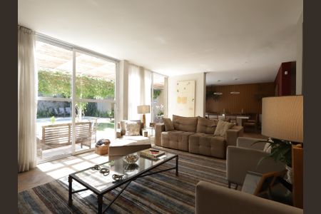 Sala de casa para alugar com 3 quartos, 350m² em Morumbi, São Paulo