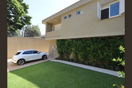 Casa para alugar com 350m², 3 quartos e 5 vagasÁrea externa