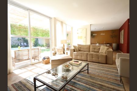 Casa para alugar com 350m², 3 quartos e 5 vagasSala