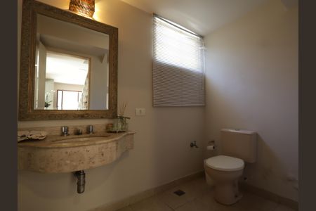 Casa para alugar com 350m², 3 quartos e 5 vagasLavabo