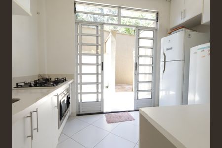 Casa para alugar com 350m², 3 quartos e 5 vagasCozinha