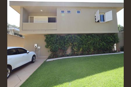 Casa para alugar com 350m², 3 quartos e 5 vagasÁrea externa