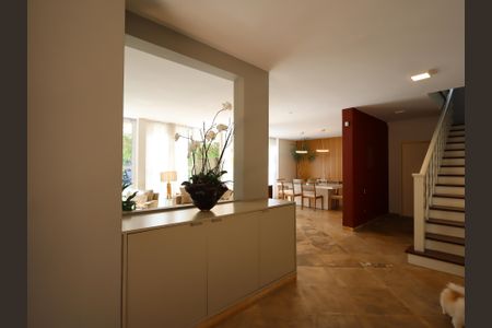 Casa para alugar com 350m², 3 quartos e 5 vagasHall