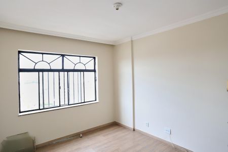 Sala de apartamento para alugar com 2 quartos, 60m² em Floresta, Belo Horizonte