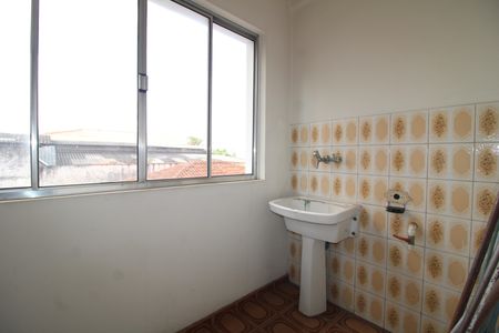 Apartamento para alugar com 68m², 2 quartos e sem vagaÁrea de Serviço