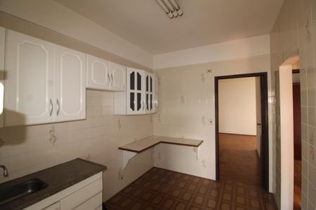 Apartamento para alugar com 68m², 2 quartos e sem vagaCozinha