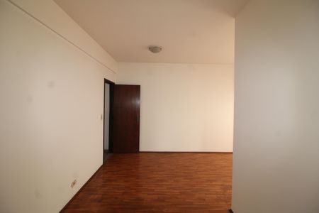 Apartamento para alugar com 68m², 2 quartos e sem vagaSala