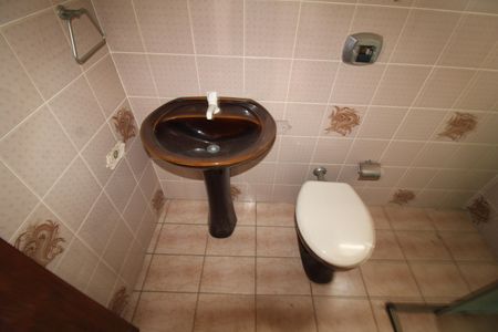 Apartamento para alugar com 68m², 2 quartos e sem vagaBanheiro