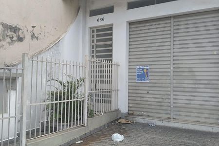 Apartamento para alugar com 68m², 2 quartos e sem vagaFachada