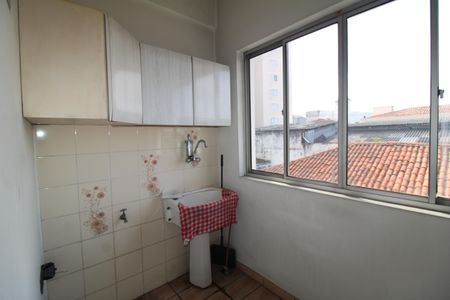 Apartamento para alugar com 68m², 2 quartos e 1 vagaÁrea de Serviço