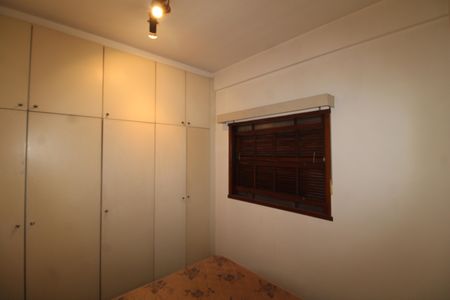 Apartamento para alugar com 68m², 2 quartos e 1 vagaQuarto 2