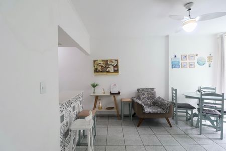 Sala de apartamento para alugar com 2 quartos, 54m² em Centro, Guarujá