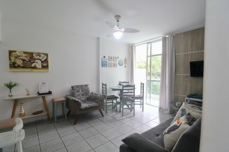 Sala de apartamento para alugar com 2 quartos, 54m² em Centro, Guarujá